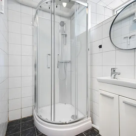 Apartment 100 Sqm 5br - Newly Renovated - Center Bergen