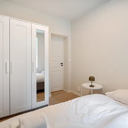 100 Sqm 5br - Newly Renovated - Center * Bergen
