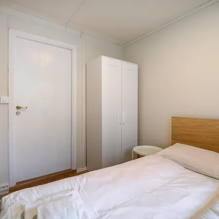 100 Sqm 5br - Newly Renovated - Center * Bergen