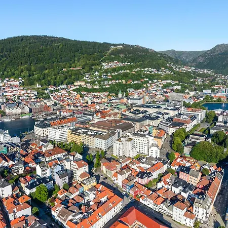100 Sqm 5br - Newly Renovated - Center Bergen